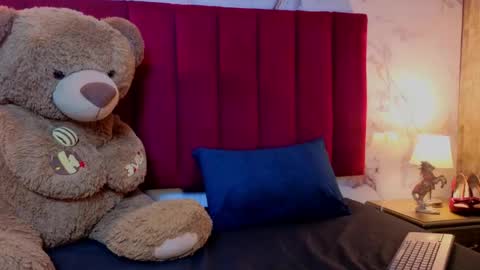 CHIARA online show from July 18, 1:04 pm