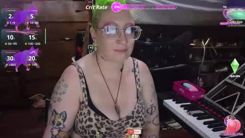 CurvySiren online show from July 14, 3:55 am