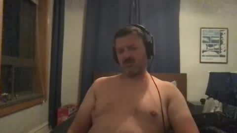 chicagoguy7183 online show from October 2, 4:41 am