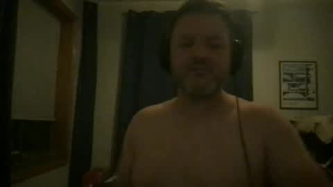 Snapshot of chicagoguy7183 chatting on June 2, 4:58 am chicagoguy7183 online show from June 2, 4:58 am