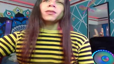 chico_explosivo online show from May 2, 2:27 am