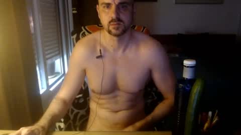 Snapshot of chicocam1983 chatting on August 1, 4:06 pm chicocam1983 online show from August 1, 4:06 pm