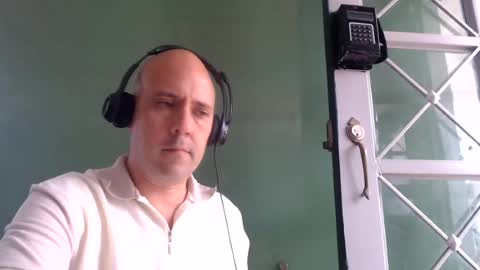 Snapshot of chicolatino42 chatting on July 15, 5:07 pm chicolatino42 online show from July 15, 5:07 pm