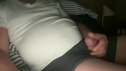 Snapshot of chiguy63v4 chatting on June 17, 3:13 pm chiguy63v4 online show from June 17, 3:13 pm