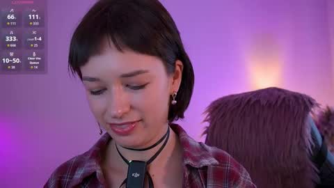 Vivian online show from March 16, 2:21 pm