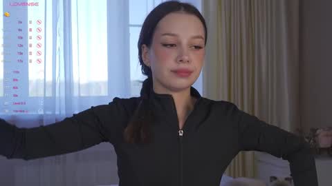 Nicole online show from September 10, 5:18 am