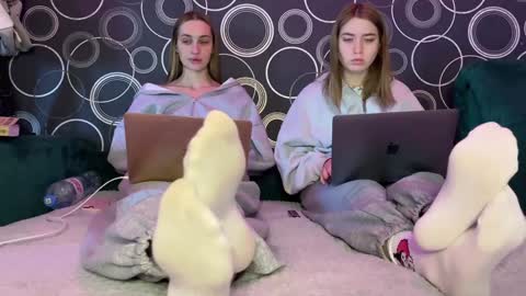 Snapshot of chillgoddess chatting on January 12, 10:56 am Goddess Vika - owner of all ur money online show from January 12, 10:56 am