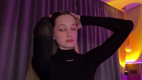 Goddess Vika - owner of all ur money online show from December 19, 2:24 pm