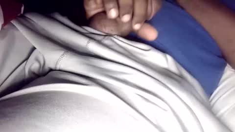 Snapshot of chilling124 chatting on November 9, 3:49 am Chilling online show from November 9, 3:49 am