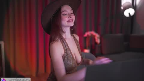 chillwithstacy online show from September 28, 7:30 pm