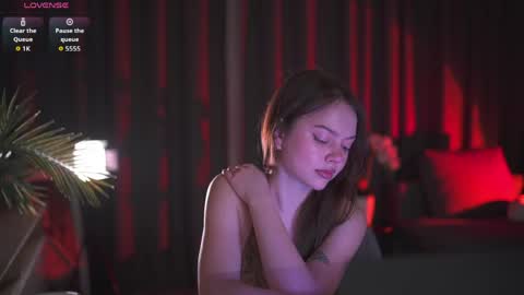 chillwithstacy online show from May 8, 9:31 pm