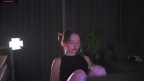 chillwithstacy online show from May 19, 8:59 pm