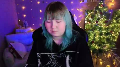 Snapshot of chimberwol chatting on January 15, 2:49 am Chim-Chim online show from January 15, 2:49 am