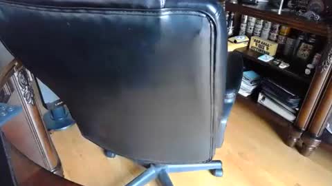 chiphoneman online show from February 27, 2:50 pm