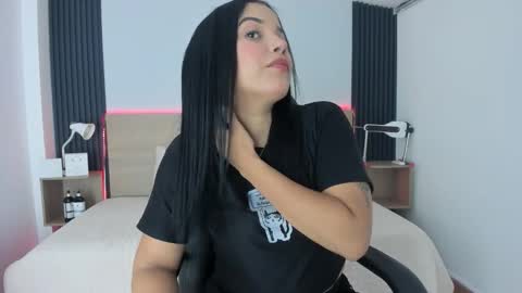 Chiqui online show from October 14, 7:25 pm