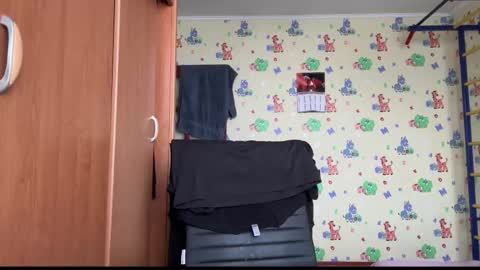 chiraq1945 online show from January 8, 7:54 am