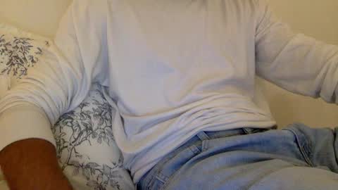 Snapshot of chirumiru123 chatting on January 17, 10:02 pm chirumiru123 online show from January 17, 10:02 pm