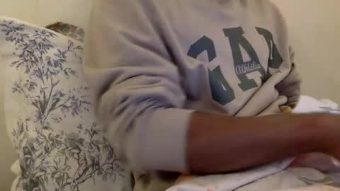 Snapshot of chirumiru123 chatting on March 11, 10:38 pm chirumiru123 online show from March 11, 10:38 pm