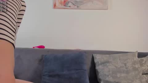 Chisa online show from February 13, 5:09 pm