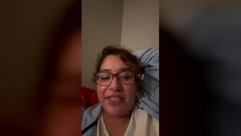 chloe4418 online show from May 2, 10:09 am