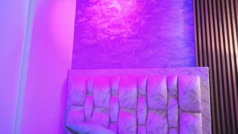 chloe_bluee_ online show from May 8, 11:04 am