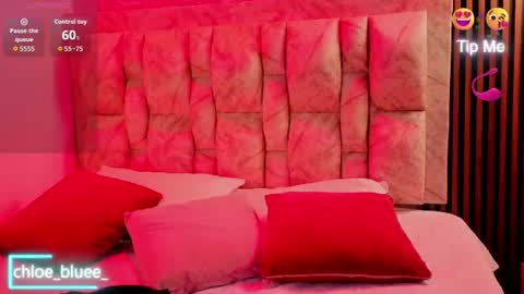 chloe_bluee_ online show from July 29, 11:19 am