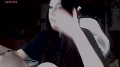 chloe_crystall_killer online show from March 9, 5:22 am