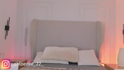 Snapshot of chloe_dee_ chatting on February 9, 12:20 pm Chloe online show from February 9, 12:20 pm