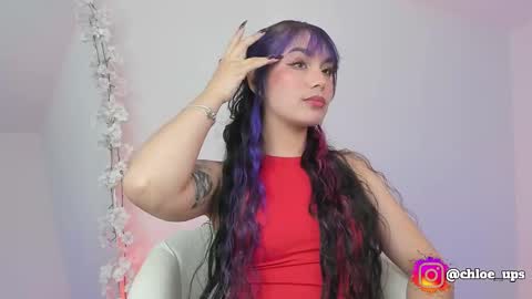 Snapshot of chloe_evans12 chatting on February 15, 5:26 am Chloe online show from February 15, 5:26 am