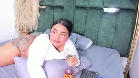 Chloe online show from June 18, 6:56 pm