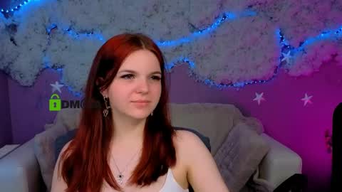 Snapshot of chloe_ley chatting on May 20, 10:21 am chloe_ley online show from May 20, 10:21 am