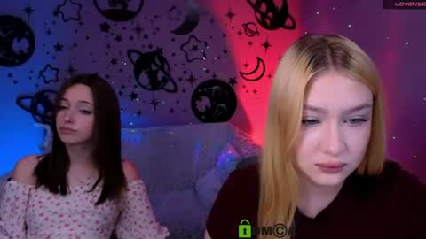 Snapshot of chloe_ley chatting on July 1, 7:24 pm chloe_ley online show from July 1, 7:24 pm