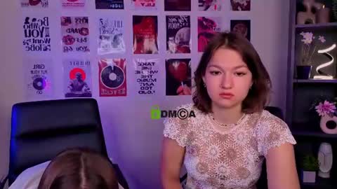 Snapshot of chloe_ley chatting on July 21, 9:22 am chloe_ley online show from July 21, 9:22 am