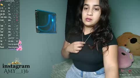 Snapshot of chloe_maia1 chatting on January 13, 2:50 am AMY online show from January 13, 2:50 am