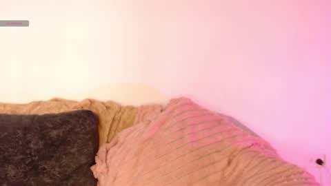 Snapshot of chloe_peach_ chatting on May 30, 12:35 pm chloe_peach_ online show from May 30, 12:35 pm