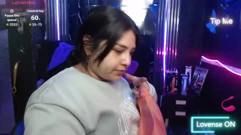 chloe_smith5 online show from July 27, 1:18 pm