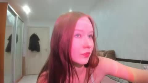 Snapshot of chloe_wifey chatting on November 4, 4:39 pm chloe wifey online show from November 4, 4:39 pm