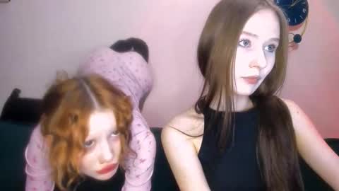 Snapshot of chloe_wifey chatting on February 12, 8:04 pm chloe wifey online show from February 12, 8:04 pm