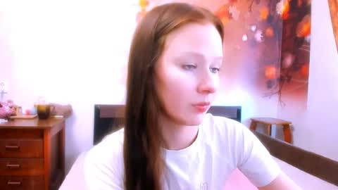 Snapshot of chloe_wifey chatting on July 29, 7:06 am chloe wifey online show from July 29, 7:06 am