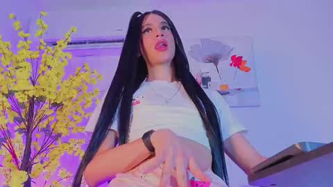 Snapshot of chloebigcockxx chatting on October 27, 11:52 pm Im Chloe independent account online show from October 27, 11:52 pm