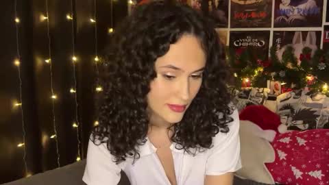 chloe online show from January 1, 5:43 am