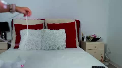Snapshot of chloecheryy chatting on July 22, 4:26 am Chloe online show from July 22, 4:26 am