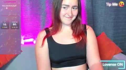 Chloee online show from December 5, 1:17 pm