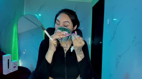 ChloeeThompson online show from September 25, 3:43 am