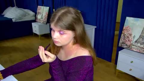 ChloeHalses online show from July 12, 5:04 pm