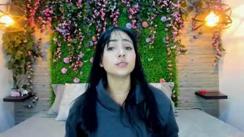 Snapshot of chloeharper1 chatting on January 10, 2:57 am Chloe online show from January 10, 2:57 am