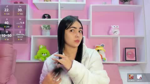 Snapshot of chloeharper1 chatting on February 8, 3:15 pm Chloe online show from February 8, 3:15 pm