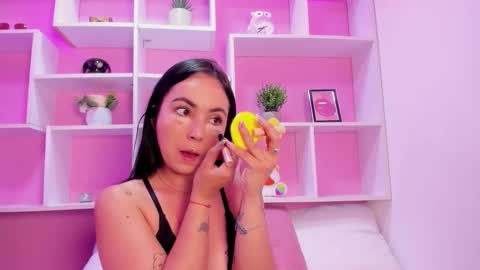 Snapshot of chloeharper1 chatting on March 22, 2:20 pm Chloe online show from March 22, 2:20 pm