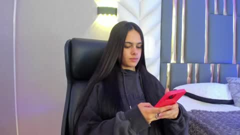 Chloe Harper  online show from May 23, 11:47 am