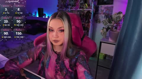 ChloeKohaku online show from December 17, 4:12 am